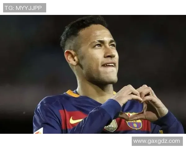 足球巨星从贫困少年到顶级球员的艰难成长历程揭秘